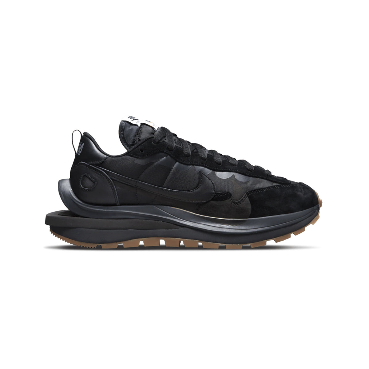 Nike Vaporwaffle x Sacai 'Black Gum'
