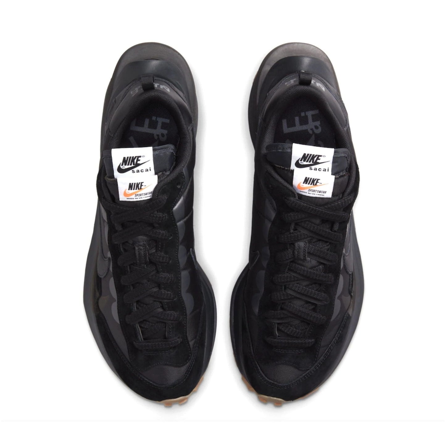 Nike Vaporwaffle x Sacai 'Black Gum'